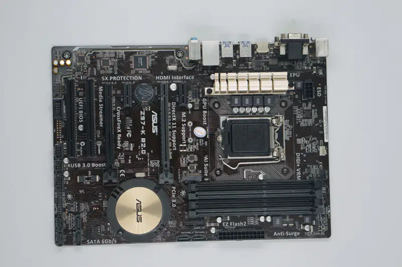 Asus Z97-K R2.0 Hauptplatine Z97 LGA1150 ATX